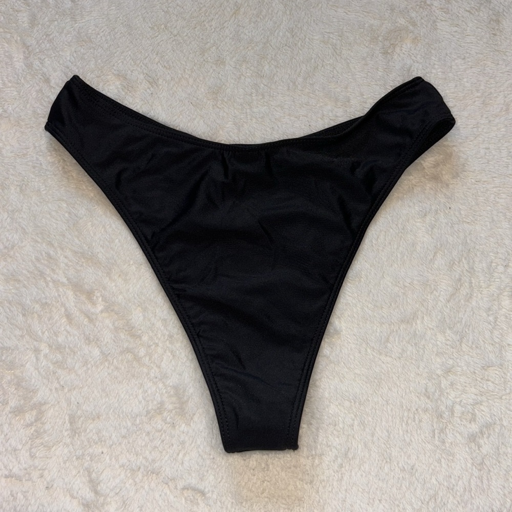 Missguided Black Two Piece Bikini - Picture 7 of 9